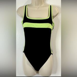 NWT Miracle Suit Swimsuit,10